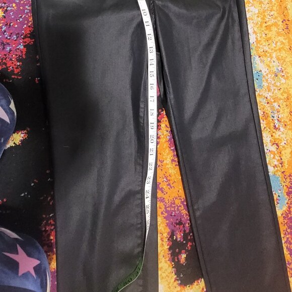 NWT EXPRESS VEGAN LEATHER PANTS WOMEN'S 10 M - Picture 4 of 7